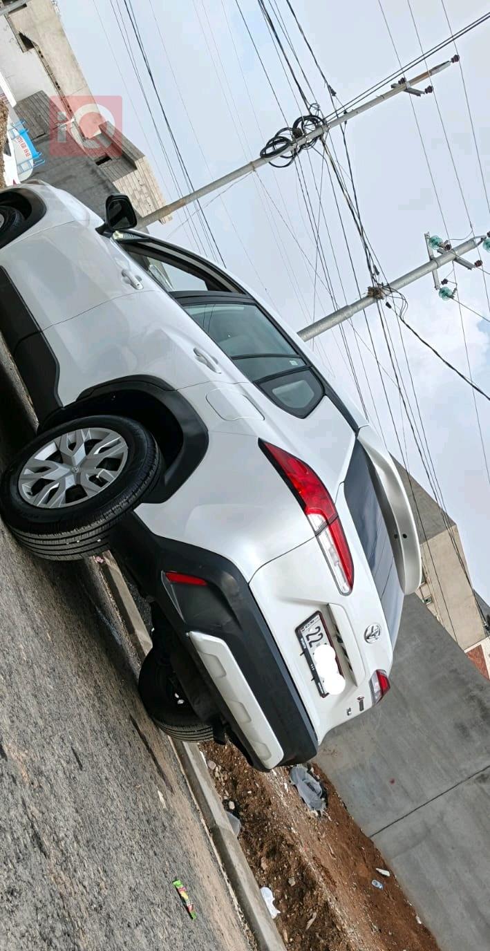 تۆیۆتا کۆرۆلا کرۆس